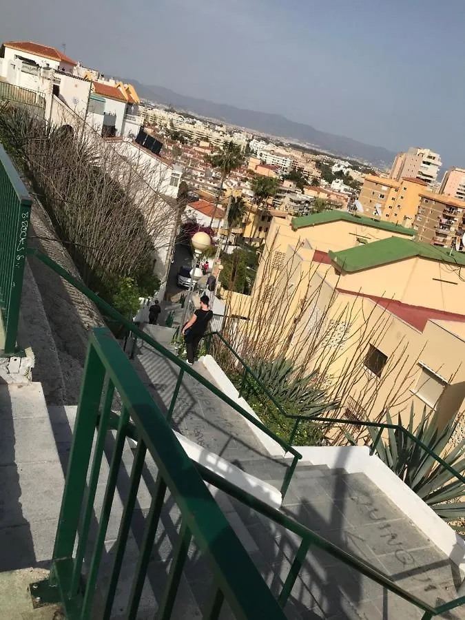Apartamento Estudio Loft En El Centro Para 3 O 4 Personas Cama Doble Y Sofa Cama Check In A Partir De Las 15 Y 30 Min Pm Y Check Out Hasta Las 11 H Y 59 M Am Con Wifi Piscina Impresionante Con Tumbonas Y Bar Abierto De 12 A 20 Pm Torremolinos 0*,  Spanien