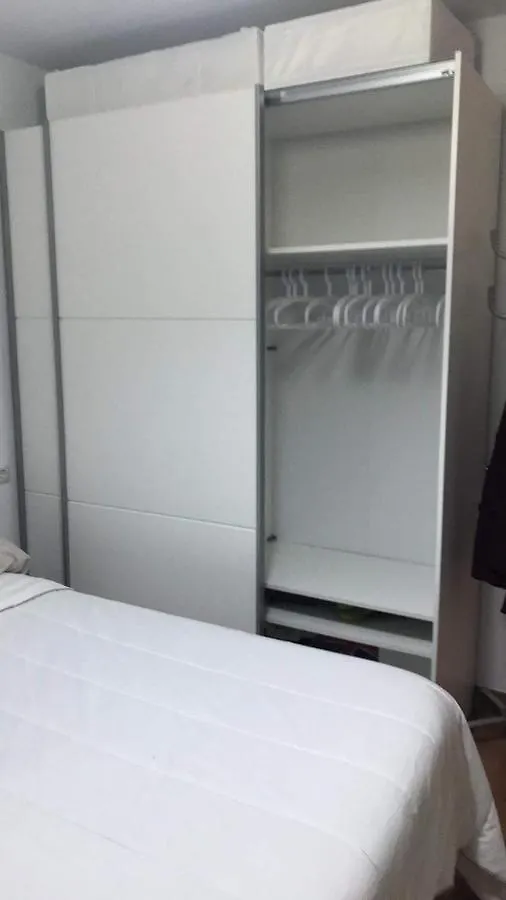 Apartamento Estudio Loft: Centro Céntrico con WiFi y Check-out Tardío Torremolinos Apartment